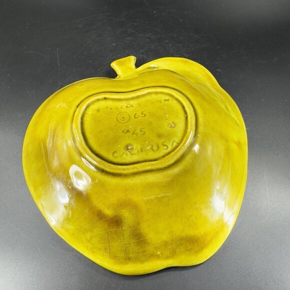 Vintage California Pottery Apple Shaped Fruit Dish Bowl Plate Green Marked USA - Picture 9 of 15